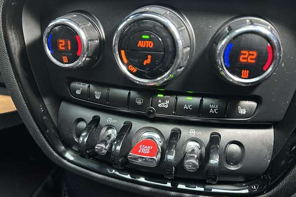2016 MINI Clubman Cooper F54