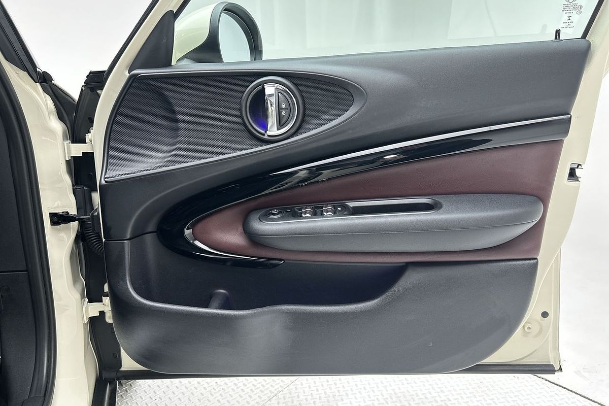 2016 MINI Clubman Cooper F54