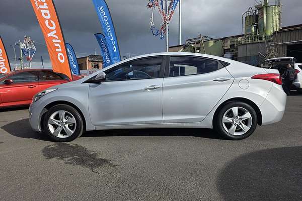 2011 Hyundai Elantra Premium MD