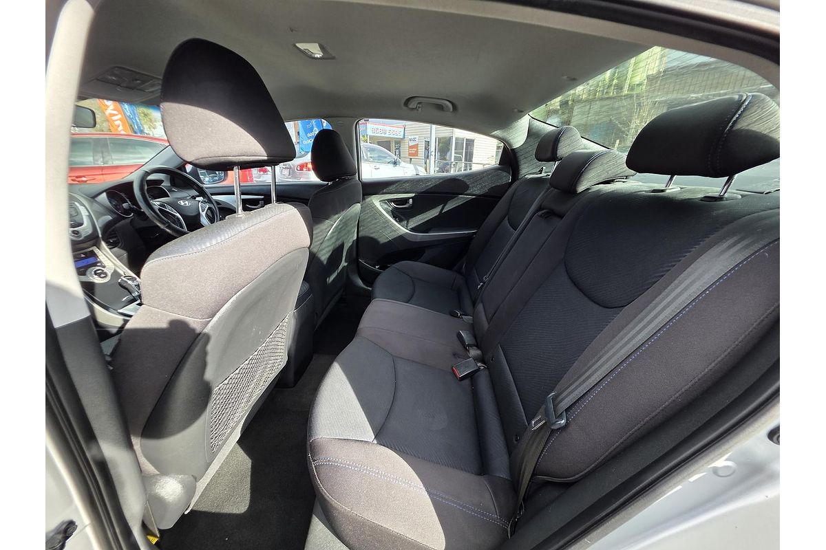 2011 Hyundai Elantra Premium MD