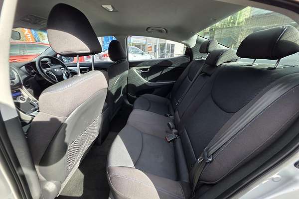 2011 Hyundai Elantra Premium MD