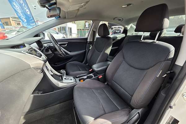 2011 Hyundai Elantra Premium MD