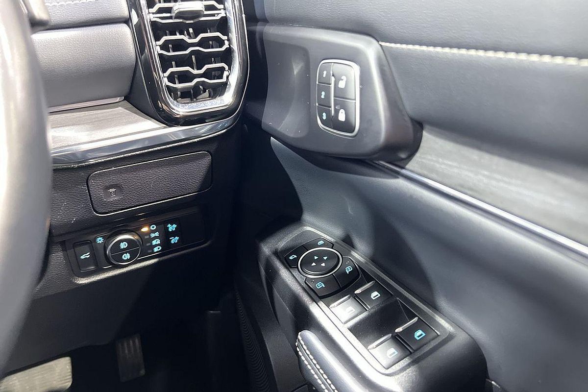 2024 Ford Everest Platinum 3.0L