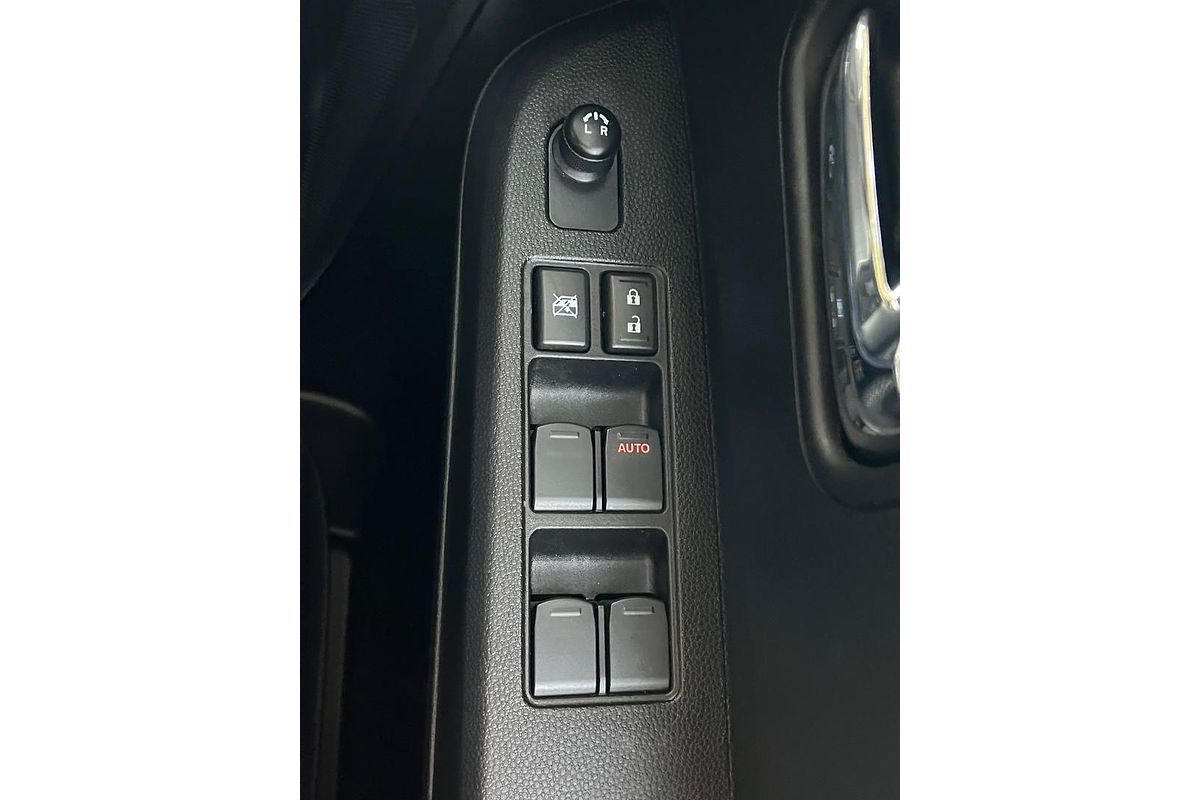 2023 Suzuki Ignis Shadow MF Series II