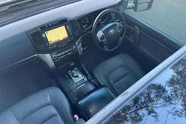 2008 Toyota Landcruiser Sahara VDJ200R