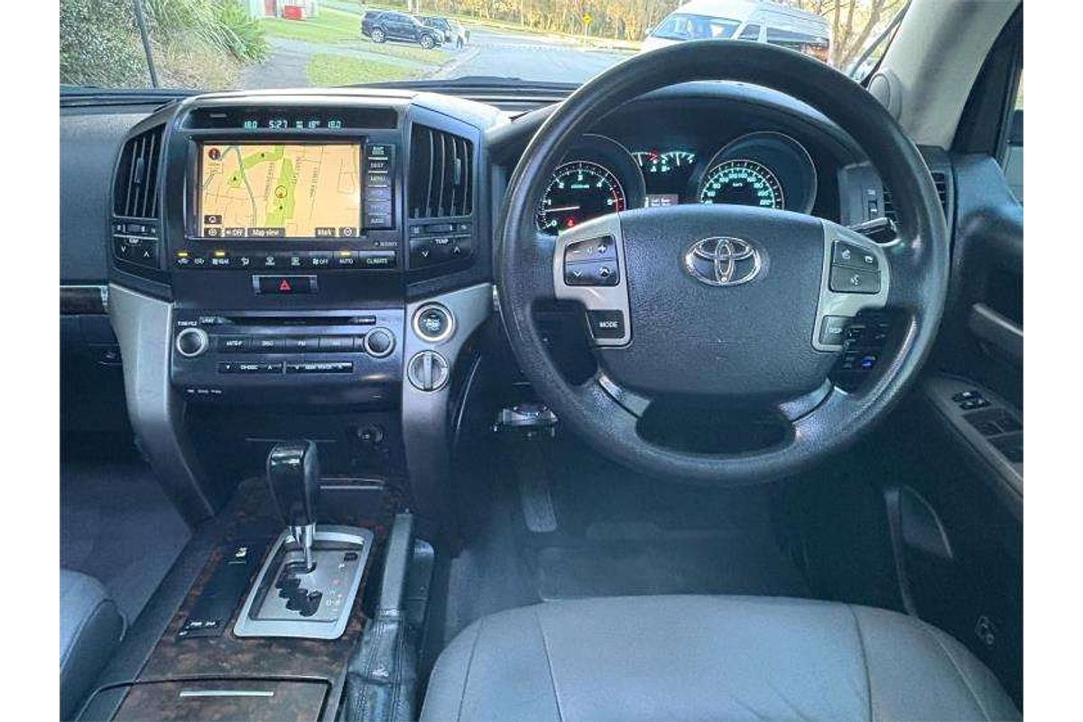 2008 Toyota Landcruiser Sahara VDJ200R