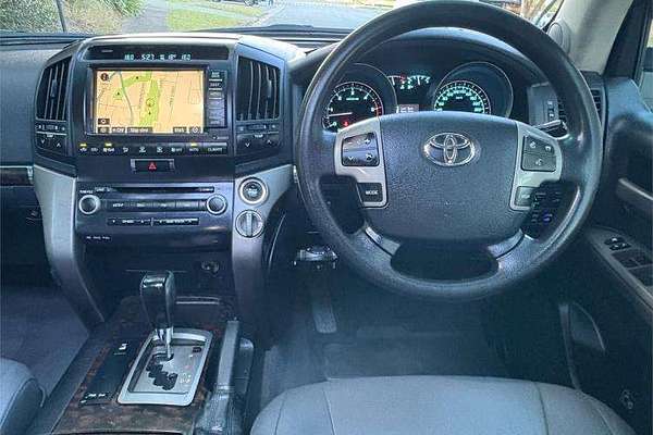 2008 Toyota Landcruiser Sahara VDJ200R