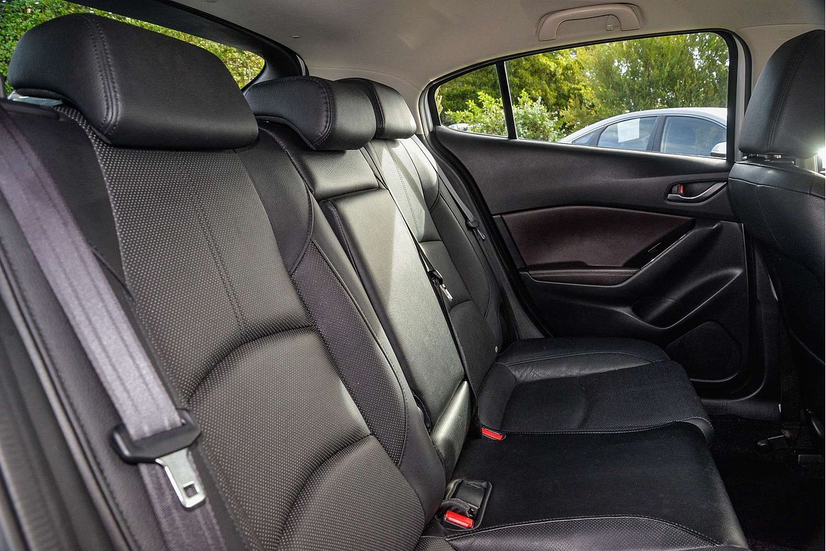 2017 Mazda 3 SP25 GT BN Series