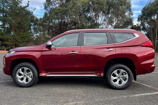 2024 Mitsubishi Pajero Sport GLX QG