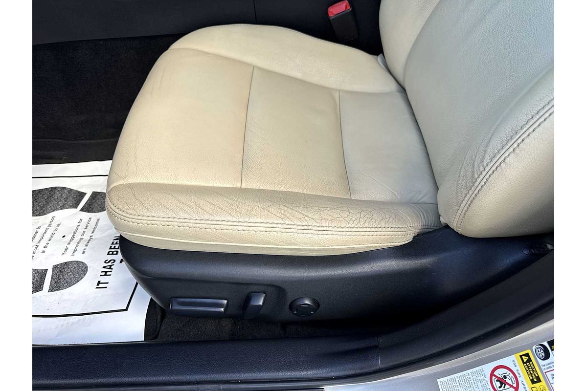 2013 Toyota Avalon XLE Premium