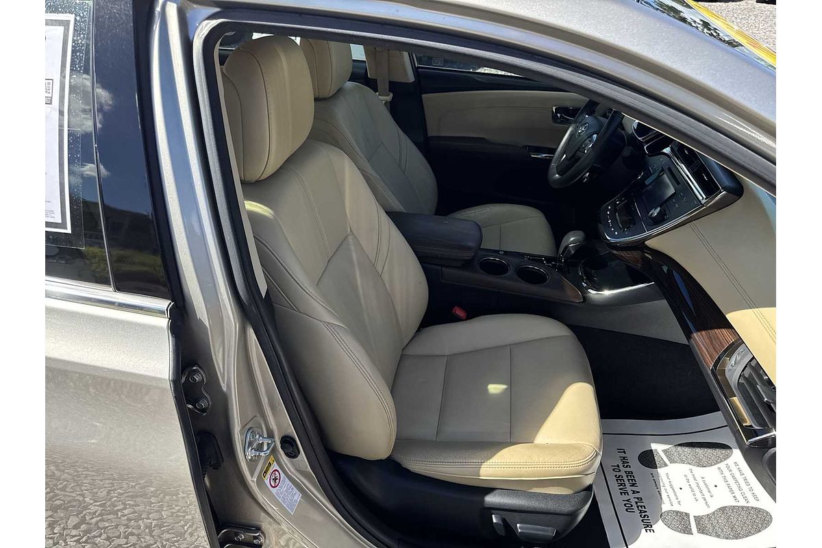 2013 Toyota Avalon XLE Premium