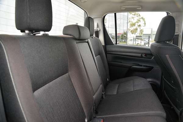 2019 Toyota Hilux SR GUN126R 4X4