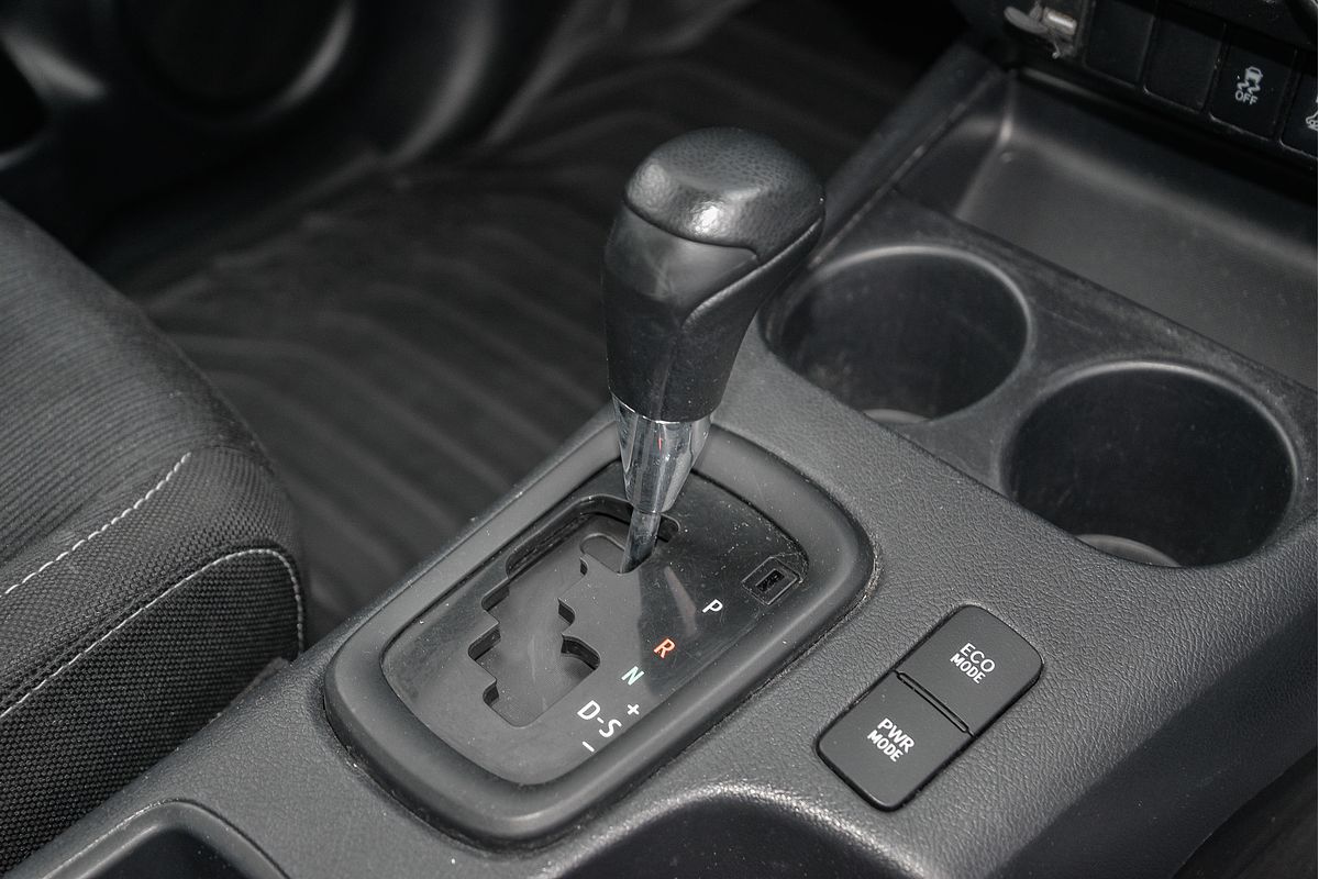 2019 Toyota Hilux SR GUN126R 4X4