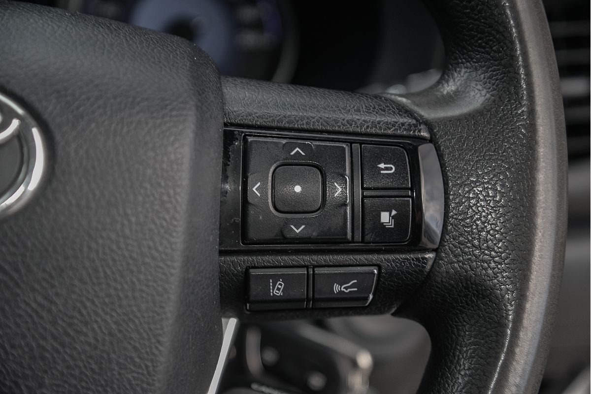 2019 Toyota Hilux SR GUN126R 4X4
