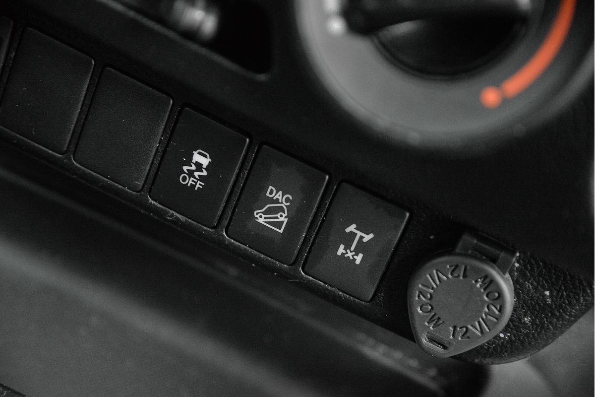 2019 Toyota Hilux SR GUN126R 4X4