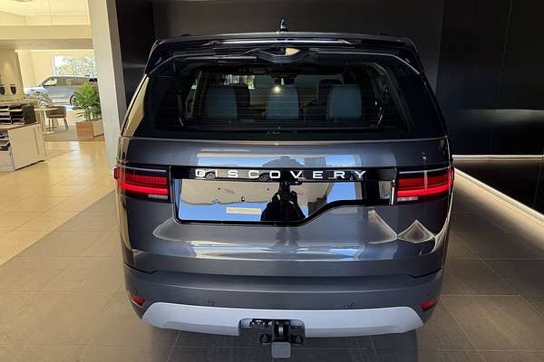 2025 Land Rover Discovery D350 S Series 5
