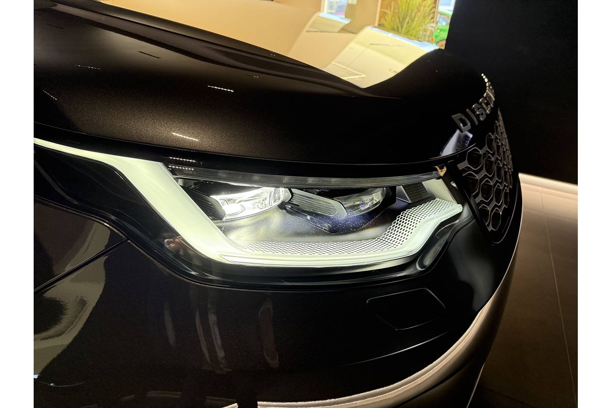 2025 Land Rover Discovery D350 S Series 5