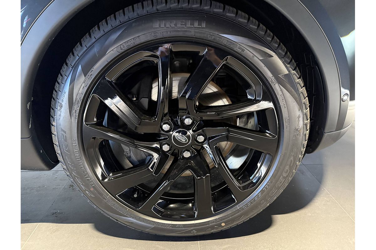 2025 Land Rover Discovery D350 S Series 5