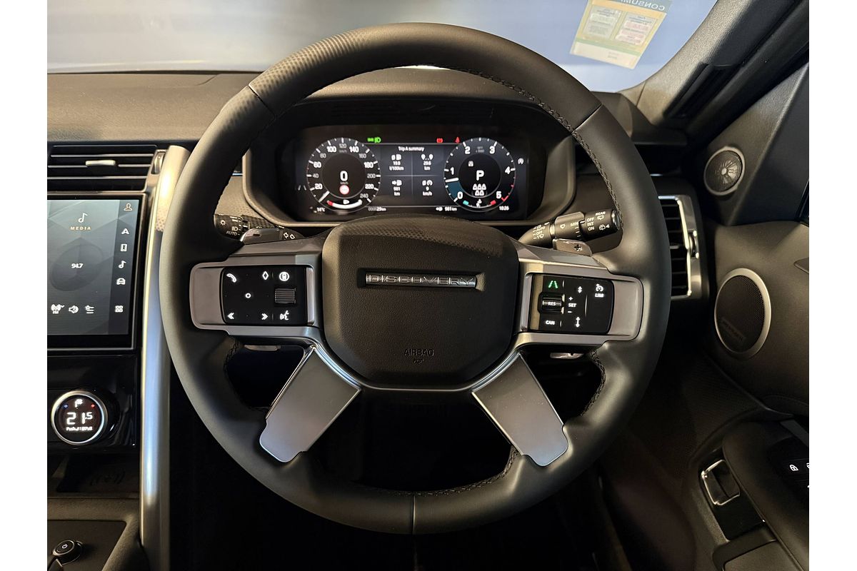 2025 Land Rover Discovery D350 S Series 5