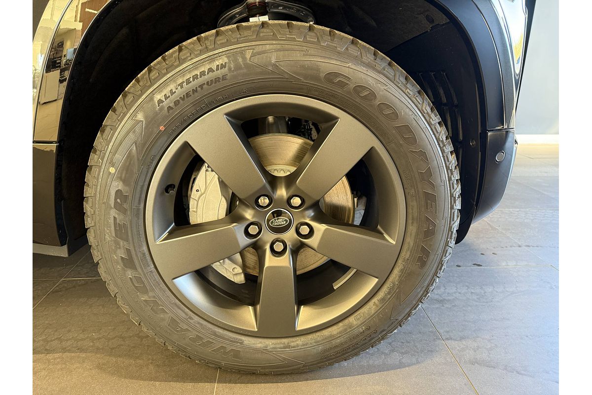 2025 Land Rover Defender 110 D350 X-Dynamic SE L663