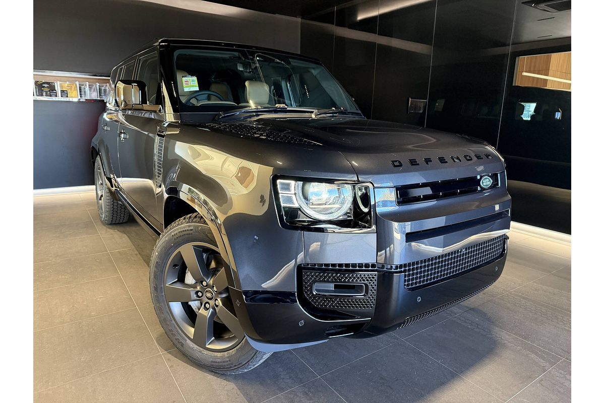 2025 Land Rover Defender 110 D350 X-Dynamic SE L663