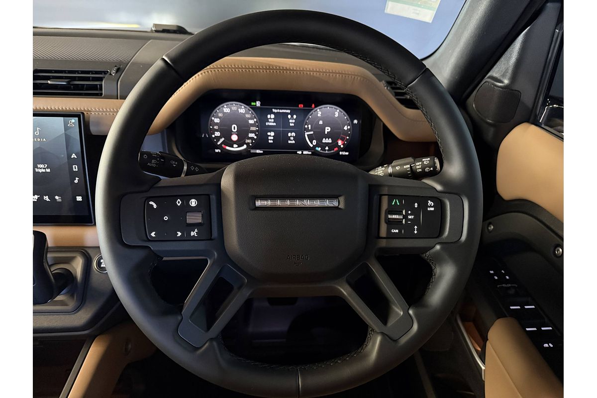 2025 Land Rover Defender 110 D350 X-Dynamic SE L663