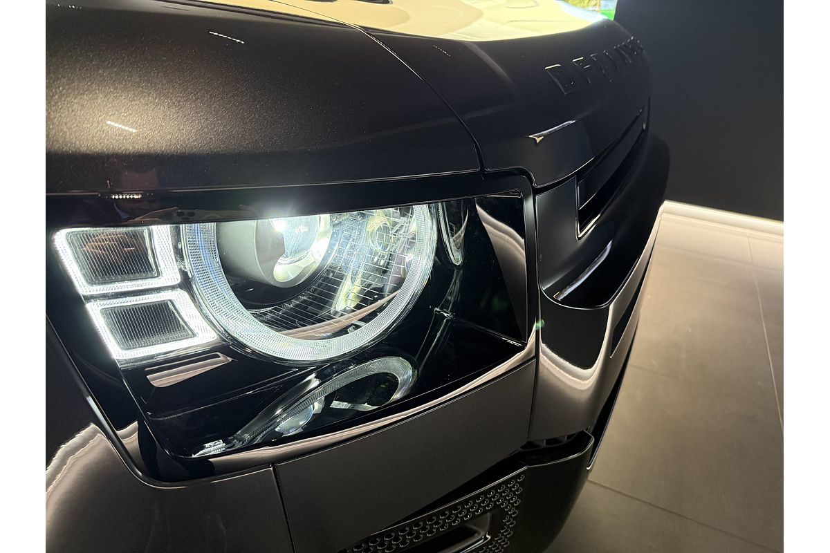 2025 Land Rover Defender 110 D350 X-Dynamic SE L663