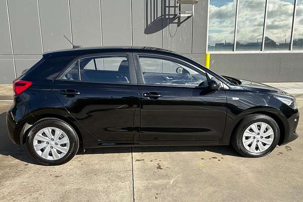 2018 Kia Rio S YB