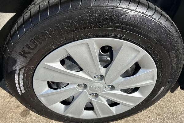 2018 Kia Rio S YB