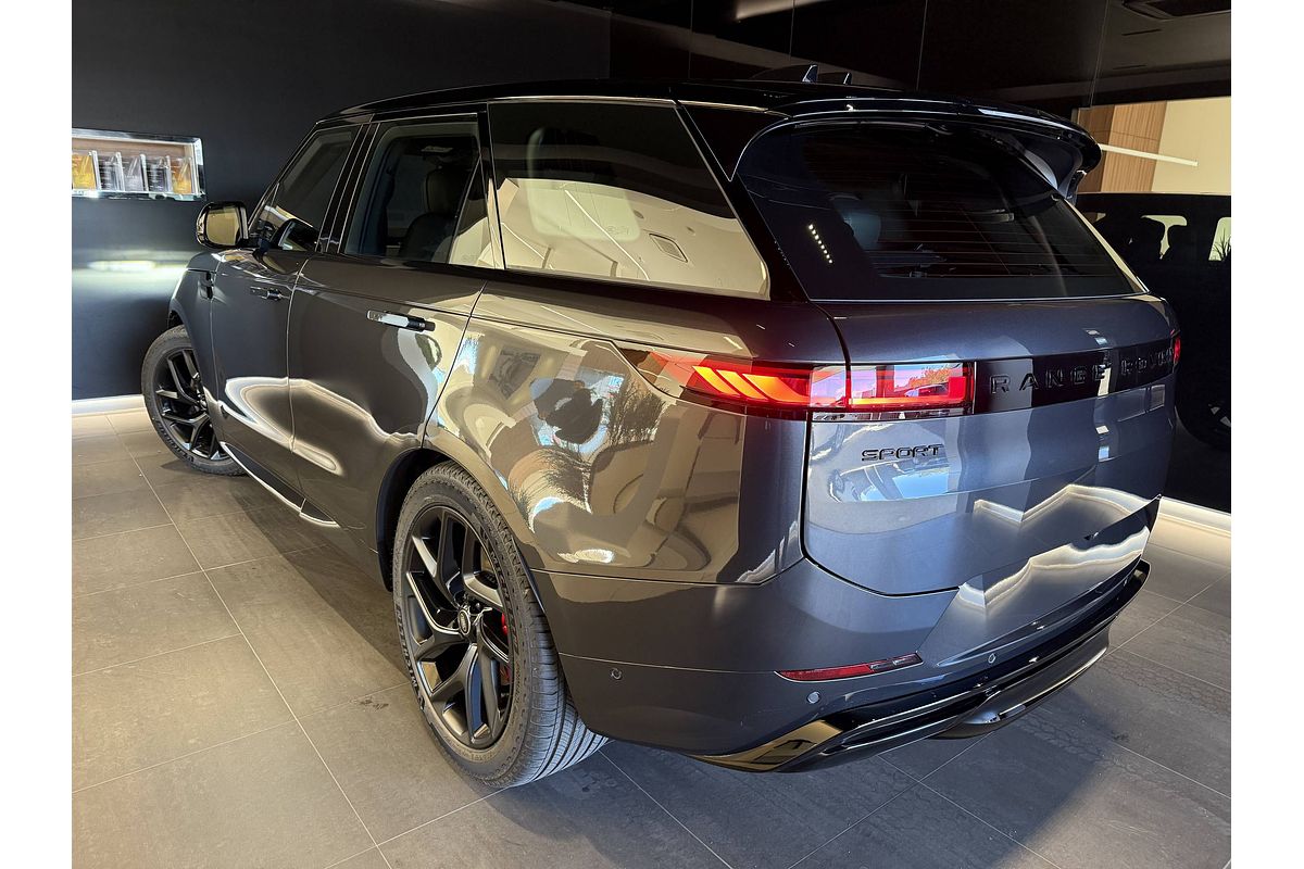 2025 Land Rover Range Rover Sport D250 Dynamic SE L461