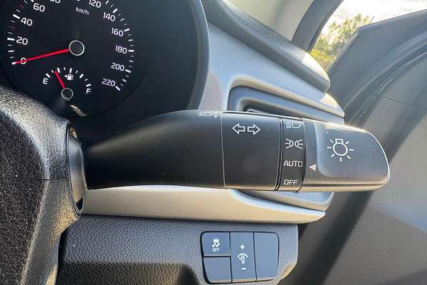 2018 Kia Rio S YB