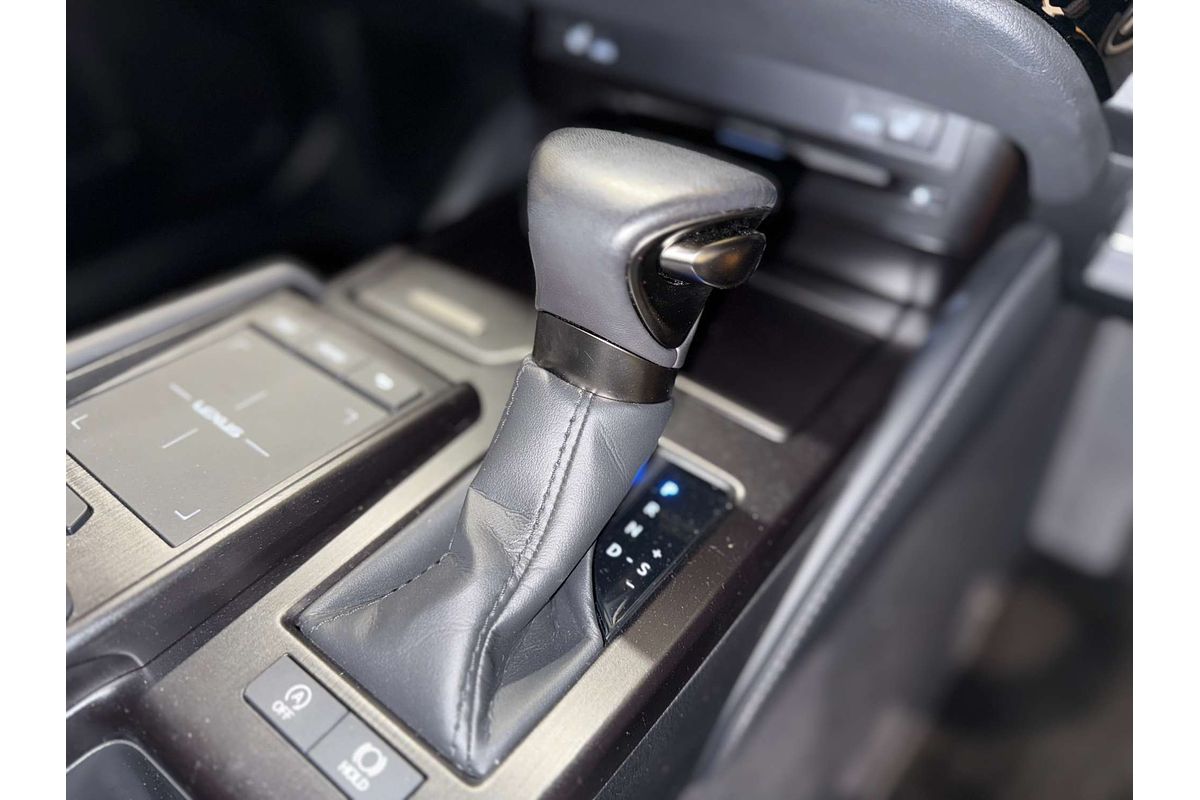 2022 Lexus ES ES250 Luxury AXZA10R