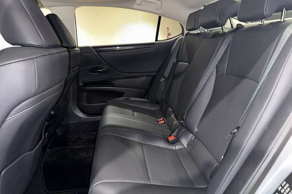 2022 Lexus ES ES250 Luxury AXZA10R