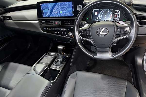 2022 Lexus ES ES250 Luxury AXZA10R