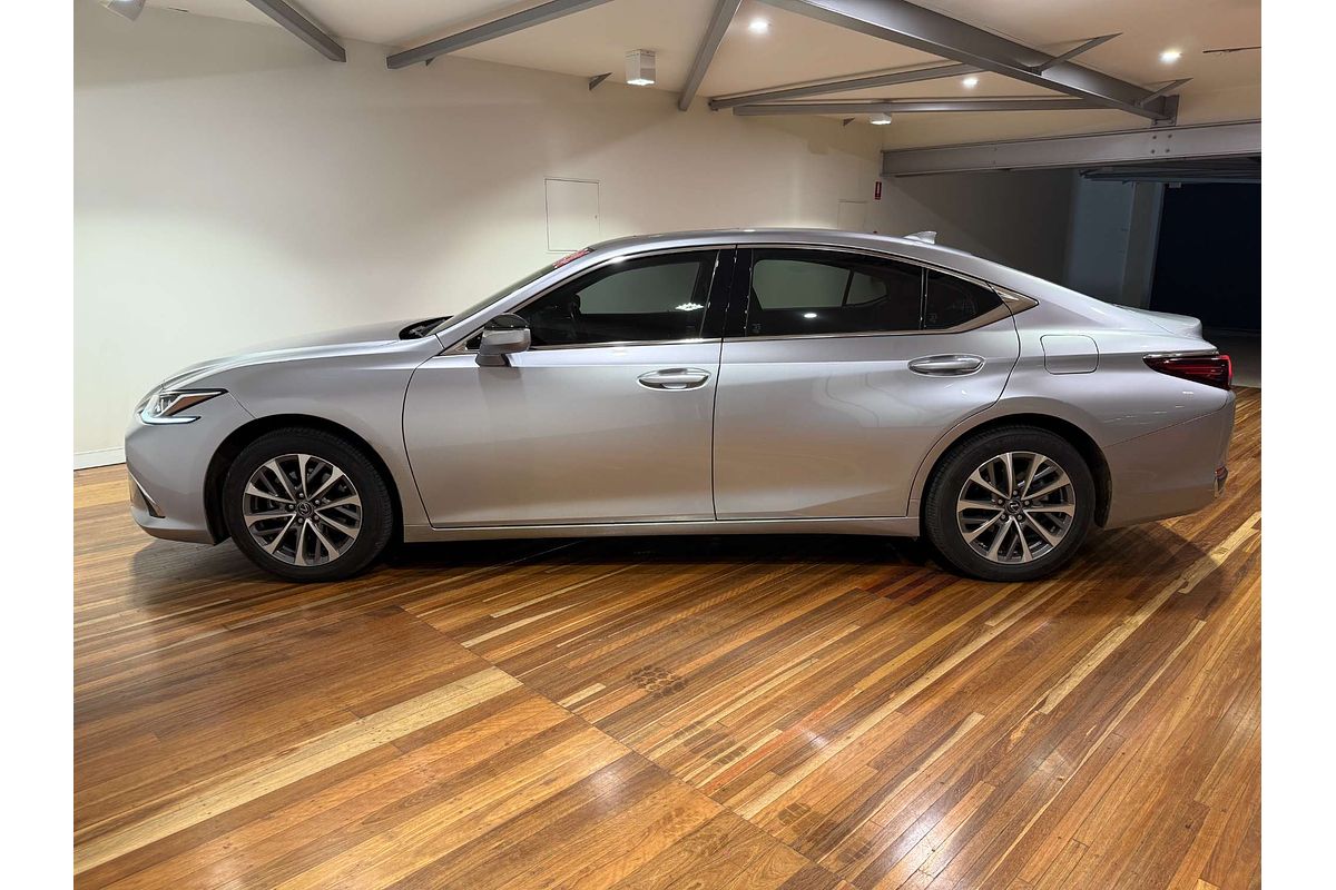 2022 Lexus ES ES250 Luxury AXZA10R