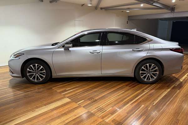 2022 Lexus ES ES250 Luxury AXZA10R