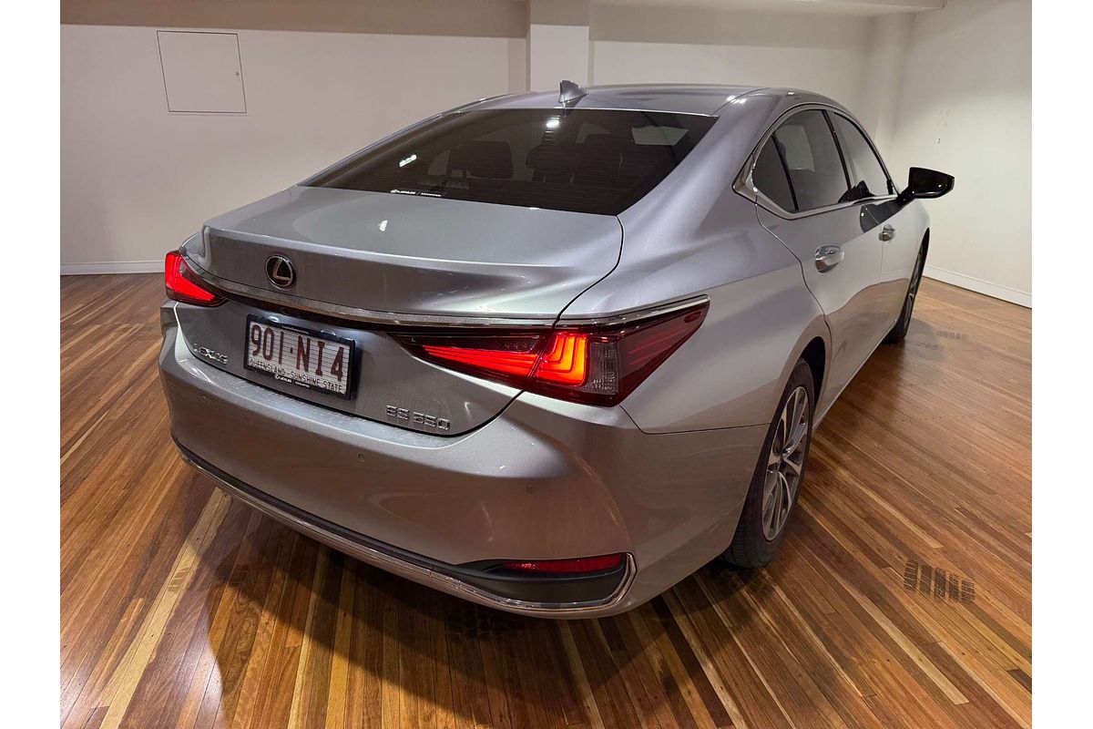 2022 Lexus ES ES250 Luxury AXZA10R