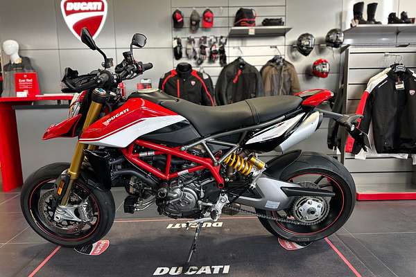 2022 Ducati HYPERMOTARD 950 SP