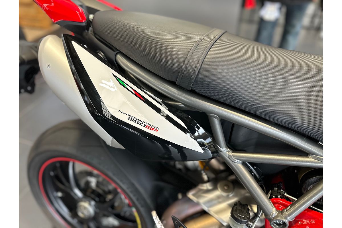 2022 Ducati HYPERMOTARD 950 SP