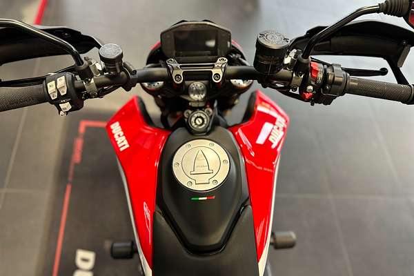 2022 Ducati HYPERMOTARD 950 SP