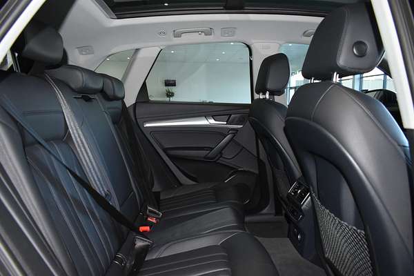 2018 Audi Q5 45 TFSI sport Black Edition FY