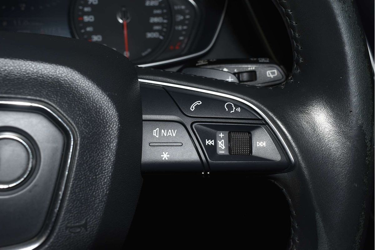 2018 Audi Q5 45 TFSI sport Black Edition FY