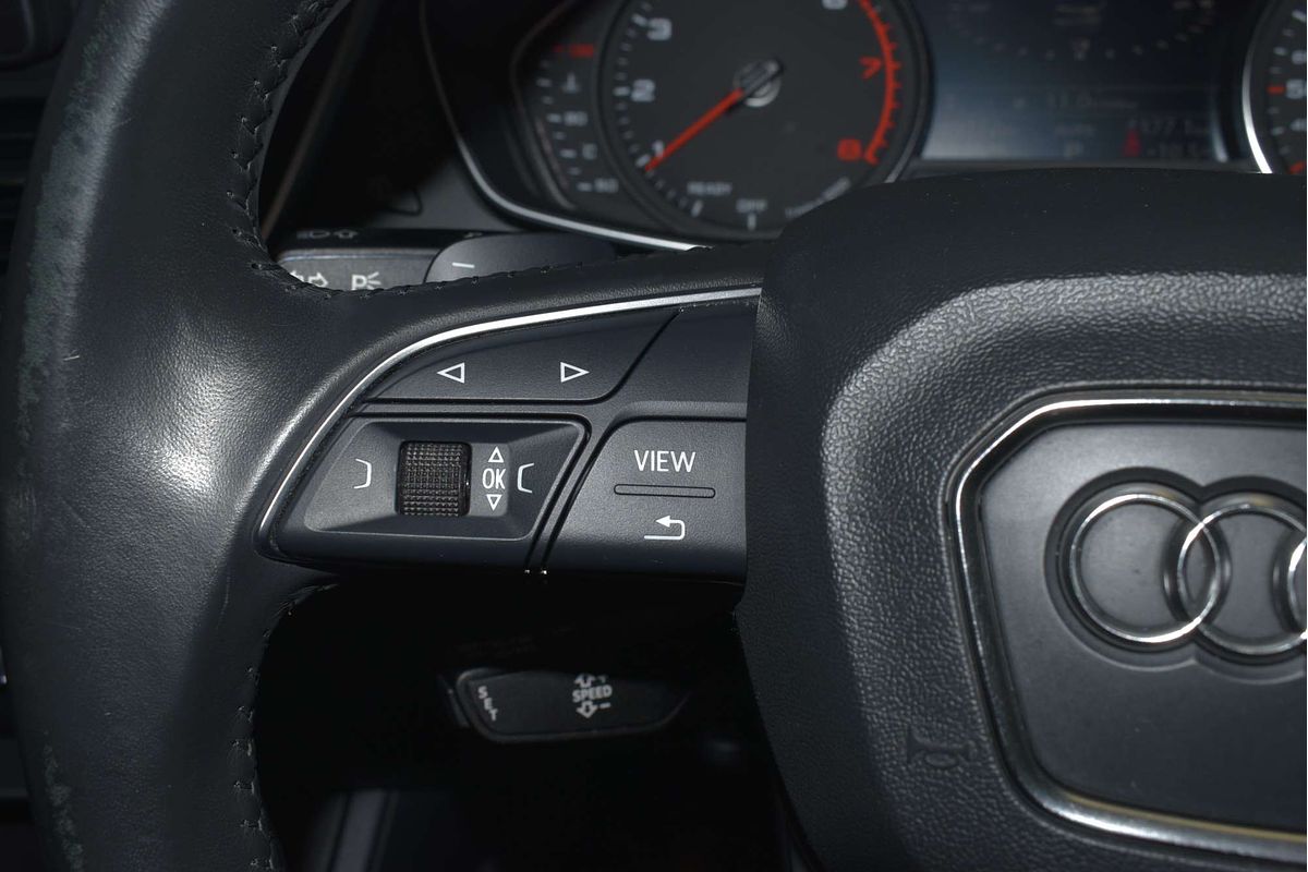 2018 Audi Q5 45 TFSI sport Black Edition FY