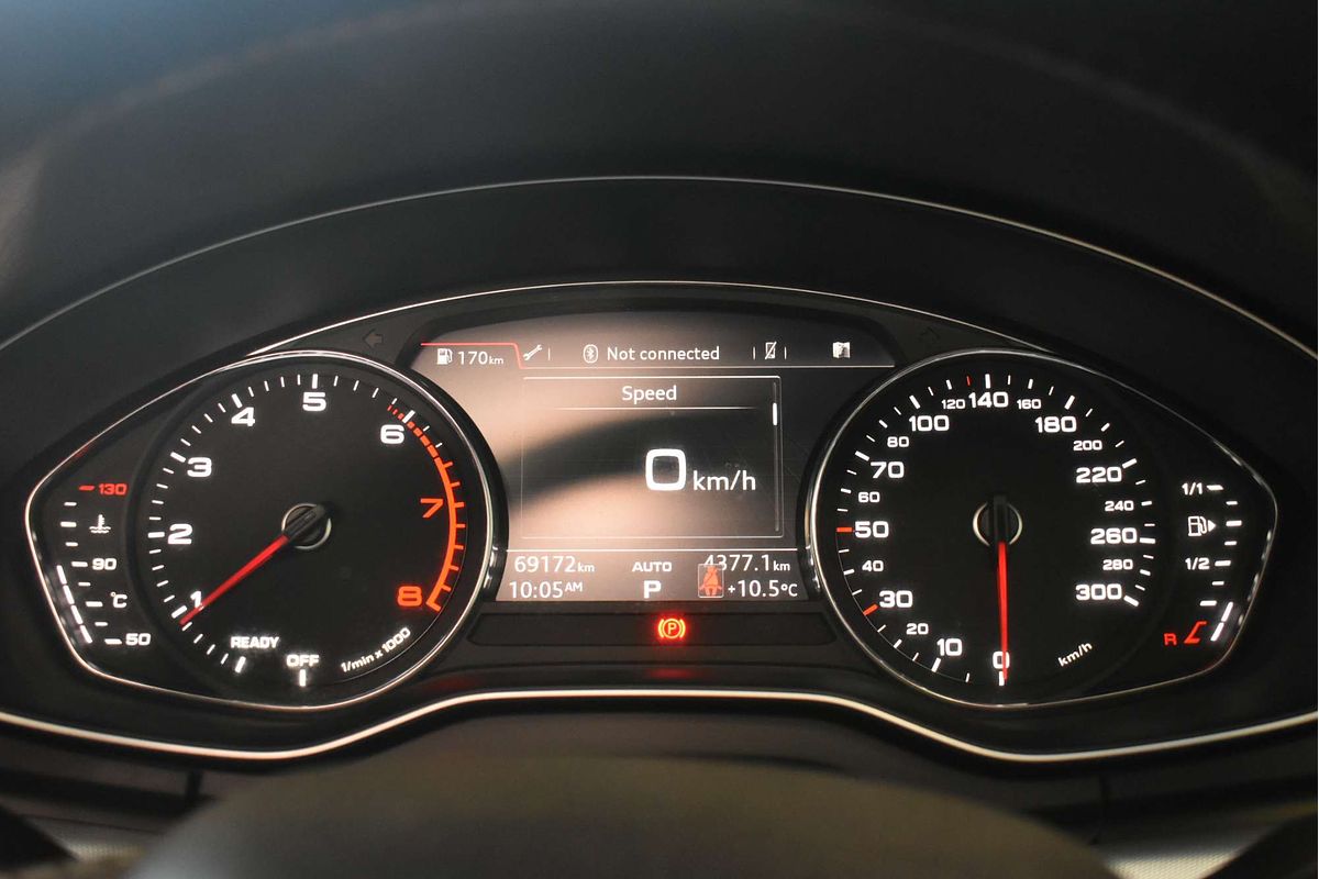 2018 Audi Q5 45 TFSI sport Black Edition FY