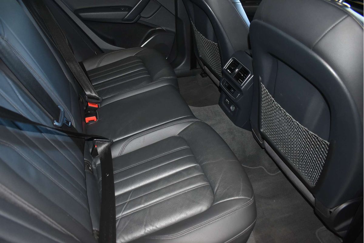 2018 Audi Q5 45 TFSI sport Black Edition FY
