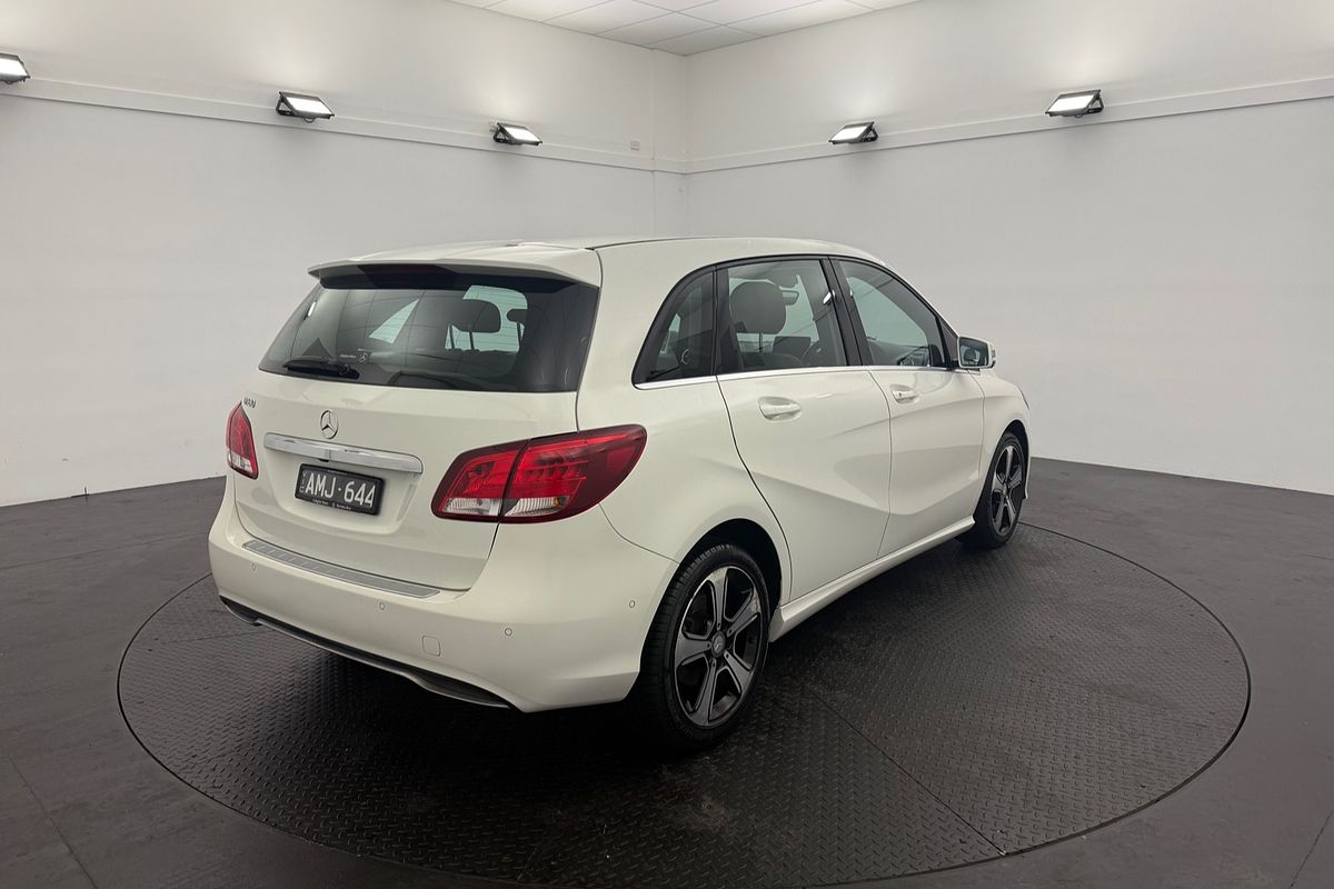2017 Mercedes-Benz B-Class B180 W246