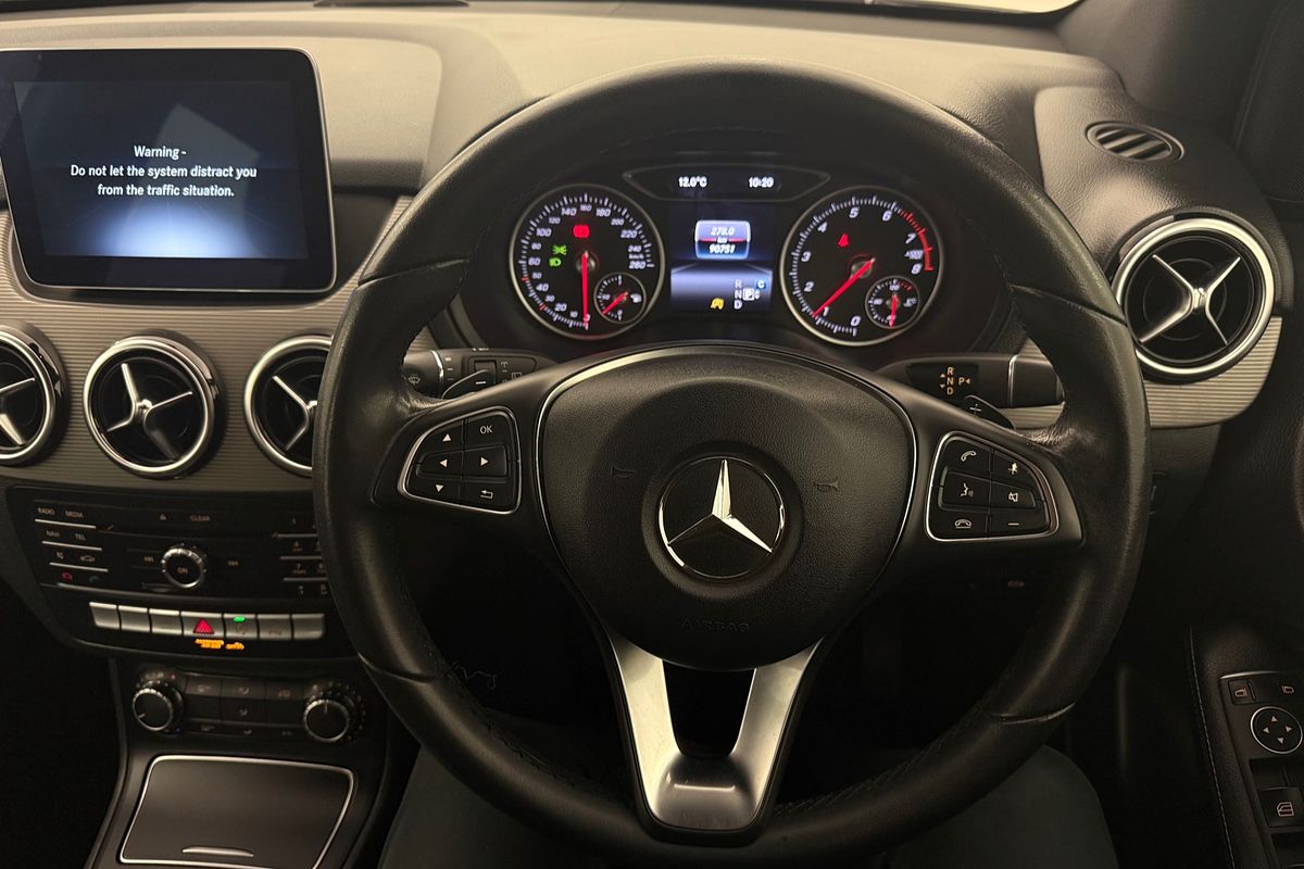 2017 Mercedes-Benz B-Class B180 W246