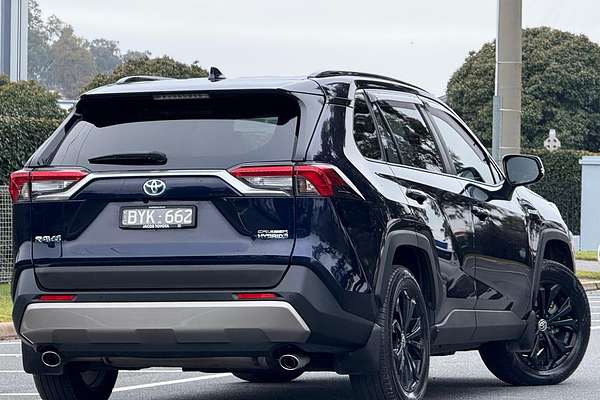 2022 Toyota RAV4 Cruiser AXAH54R