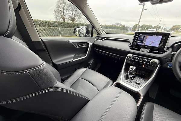 2022 Toyota RAV4 Cruiser AXAH54R