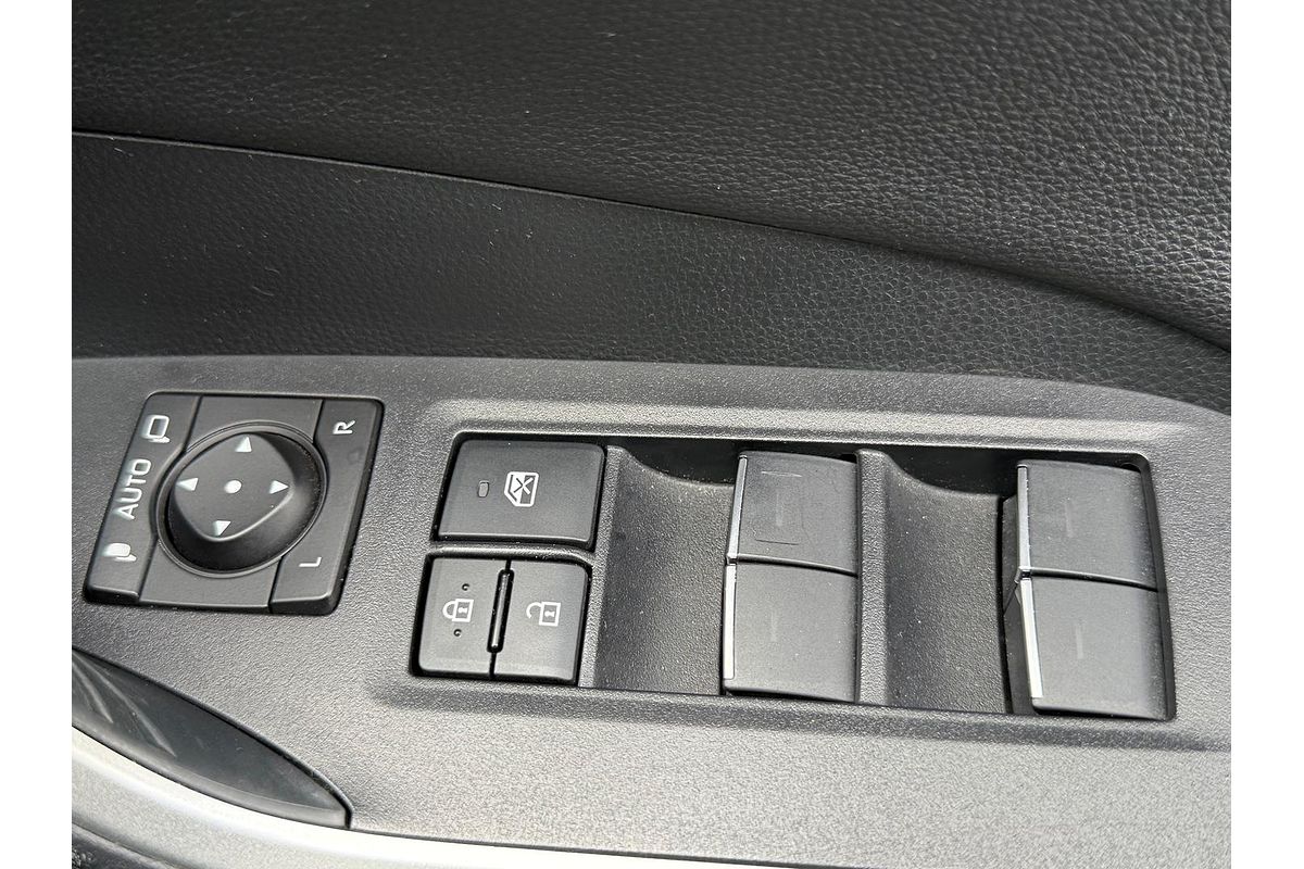 2022 Toyota RAV4 Cruiser AXAH54R